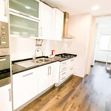 Apartament Hu2i - In&out Sete Rios Lizbona